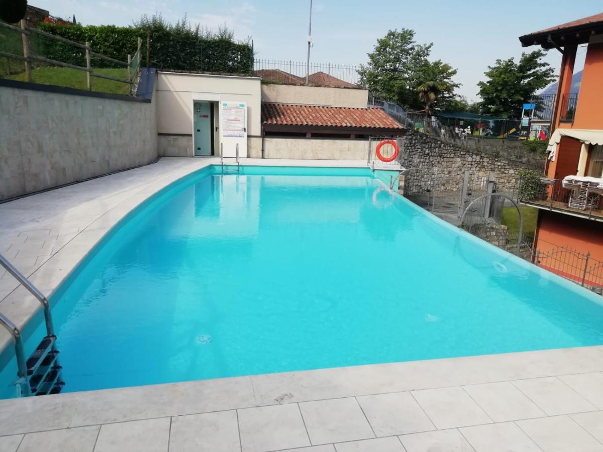 Romantic Lake View House Sulzano Exterior photo