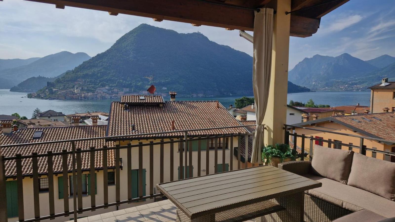 Romantic Lake View House Sulzano Exterior photo